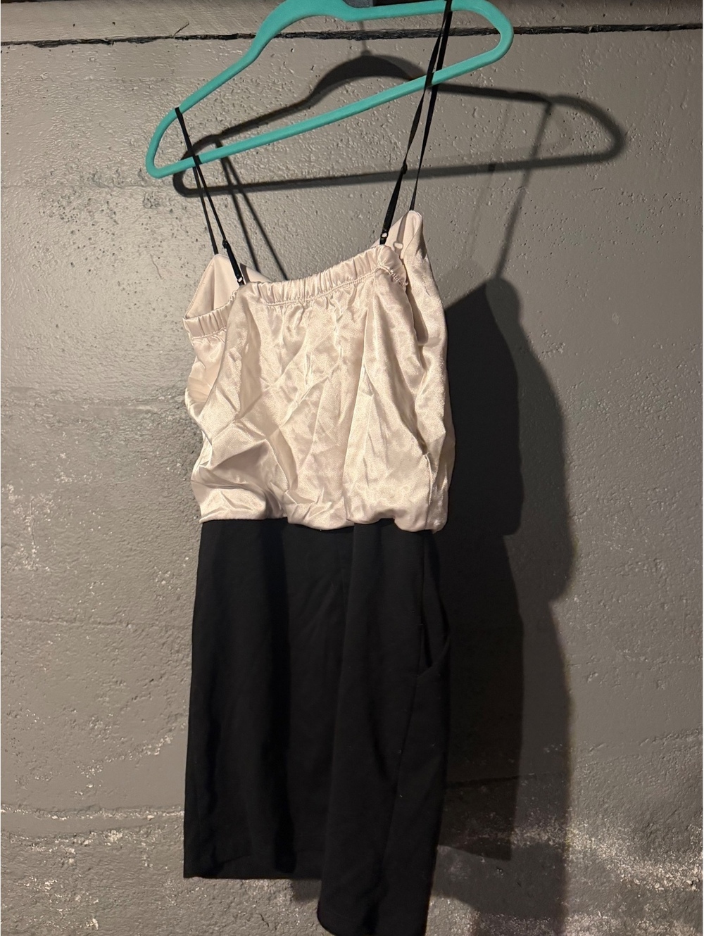 Trixxi Women's Two-Tone Spaghetti Strap Dress Size L - Picture 3 of 4